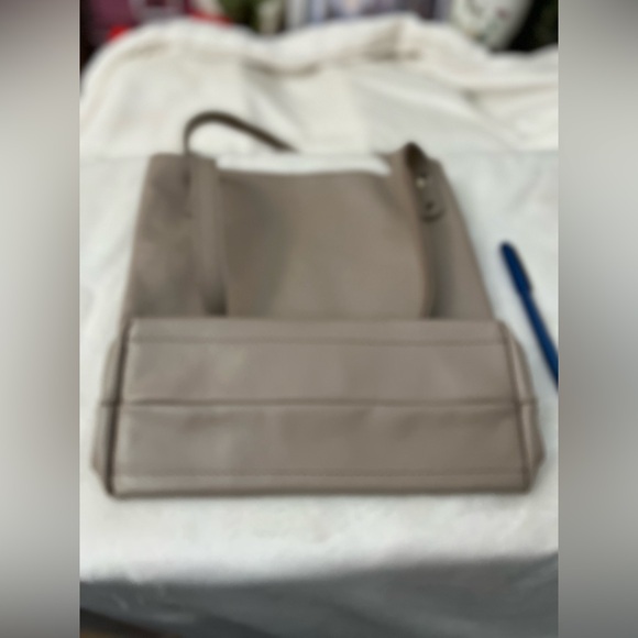 Leather Light Tan Tote Purse Shoulder Bag Classic Collegiate - Picture 8 of 8